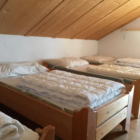 Gruppenhaus Steinbock Müstair